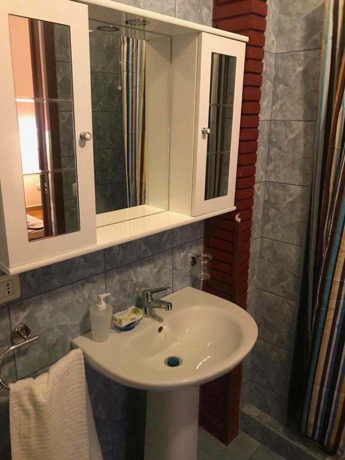B&B Teodora Gaggi Екстер'єр фото
