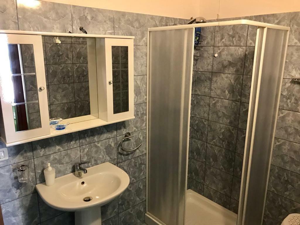 B&B Teodora Gaggi Екстер'єр фото
